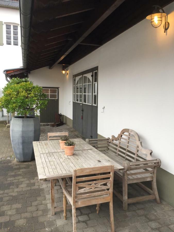 Апартаменты Hof Busen Farm Haus Мёнхен-Гладбах Экстерьер фото